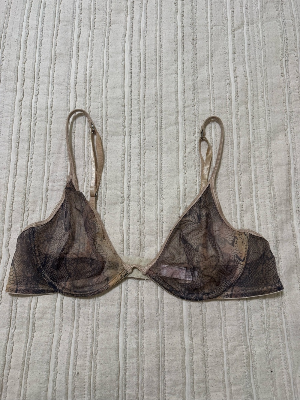 90s Victoria’s Secret Sheer Unlined Snake Print Neutral Mesh Underwire Demi Bra